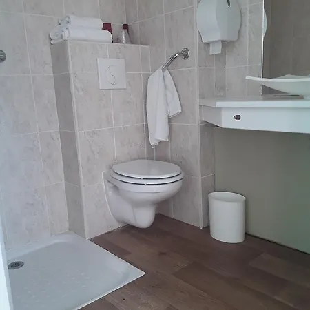 Le Relais De Voisins-le-Bretonneux